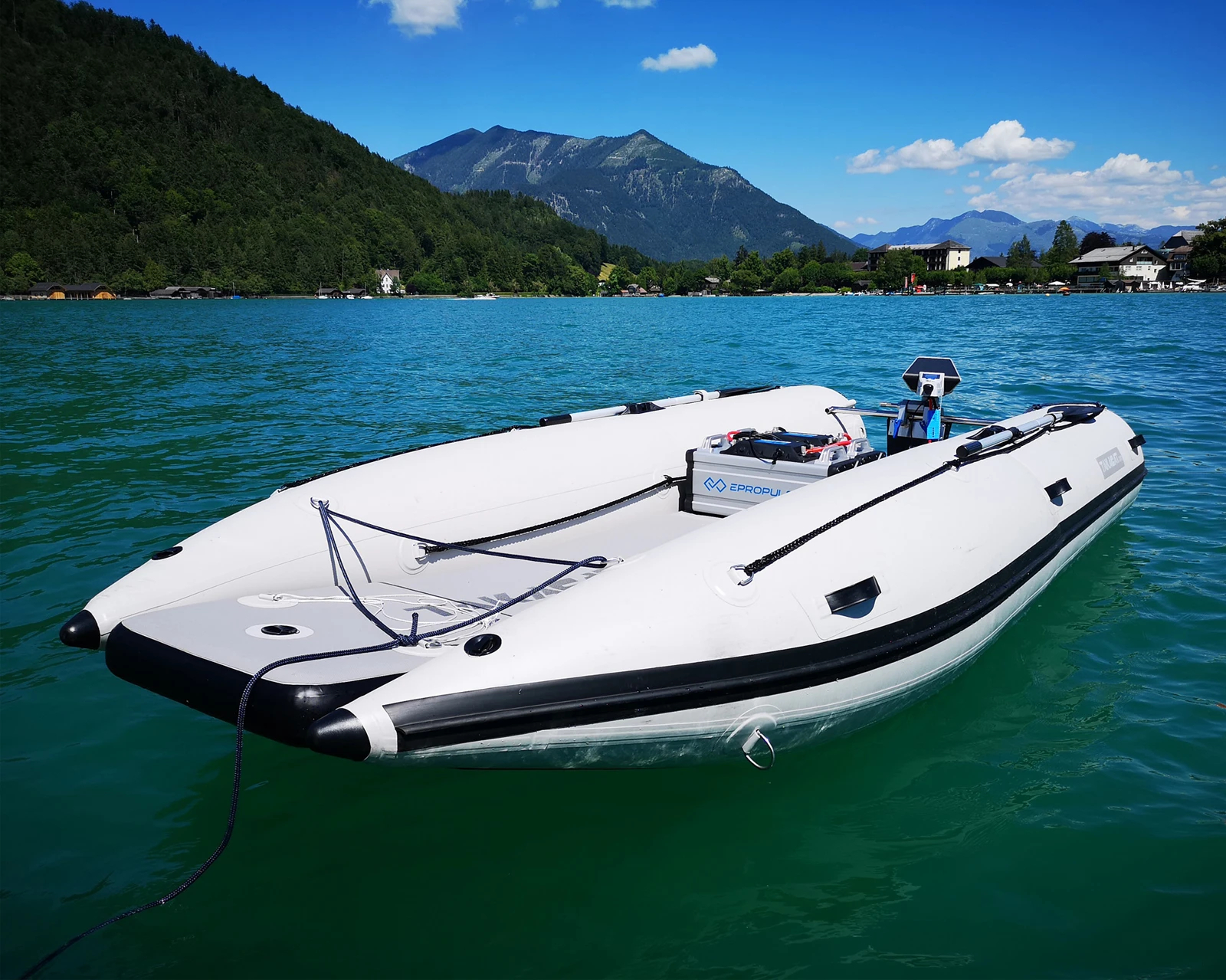 Takacat 420 LX 充气双体船